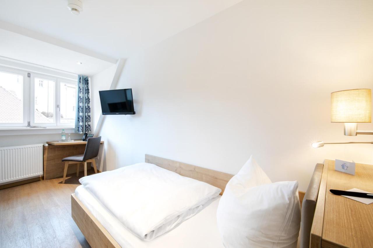 Hotelgasthof Bayerischer Hof Зульцбах-Розенберг Экстерьер фото